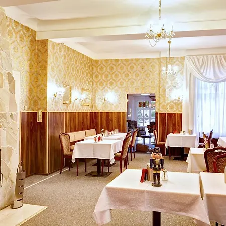 Bed & Breakfast Askania 2*
