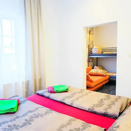 Bed & Breakfast Askania 2*
